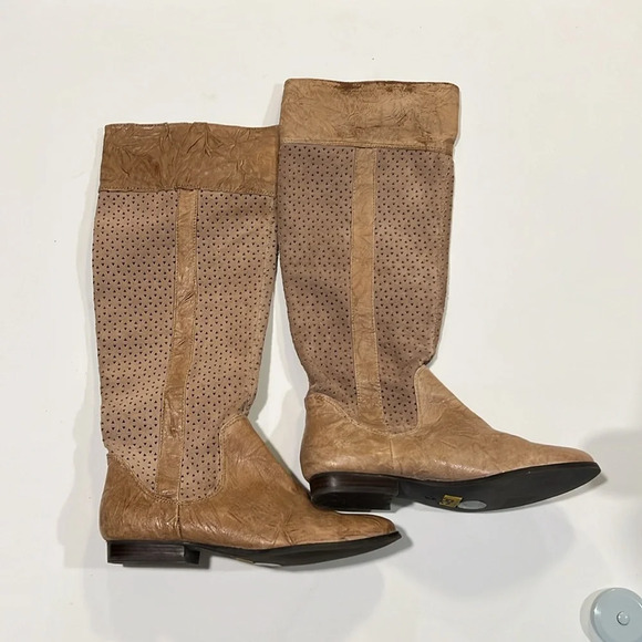 BC footwear - sided leather boots, tall and textured, 8 - Picture 2 of 15